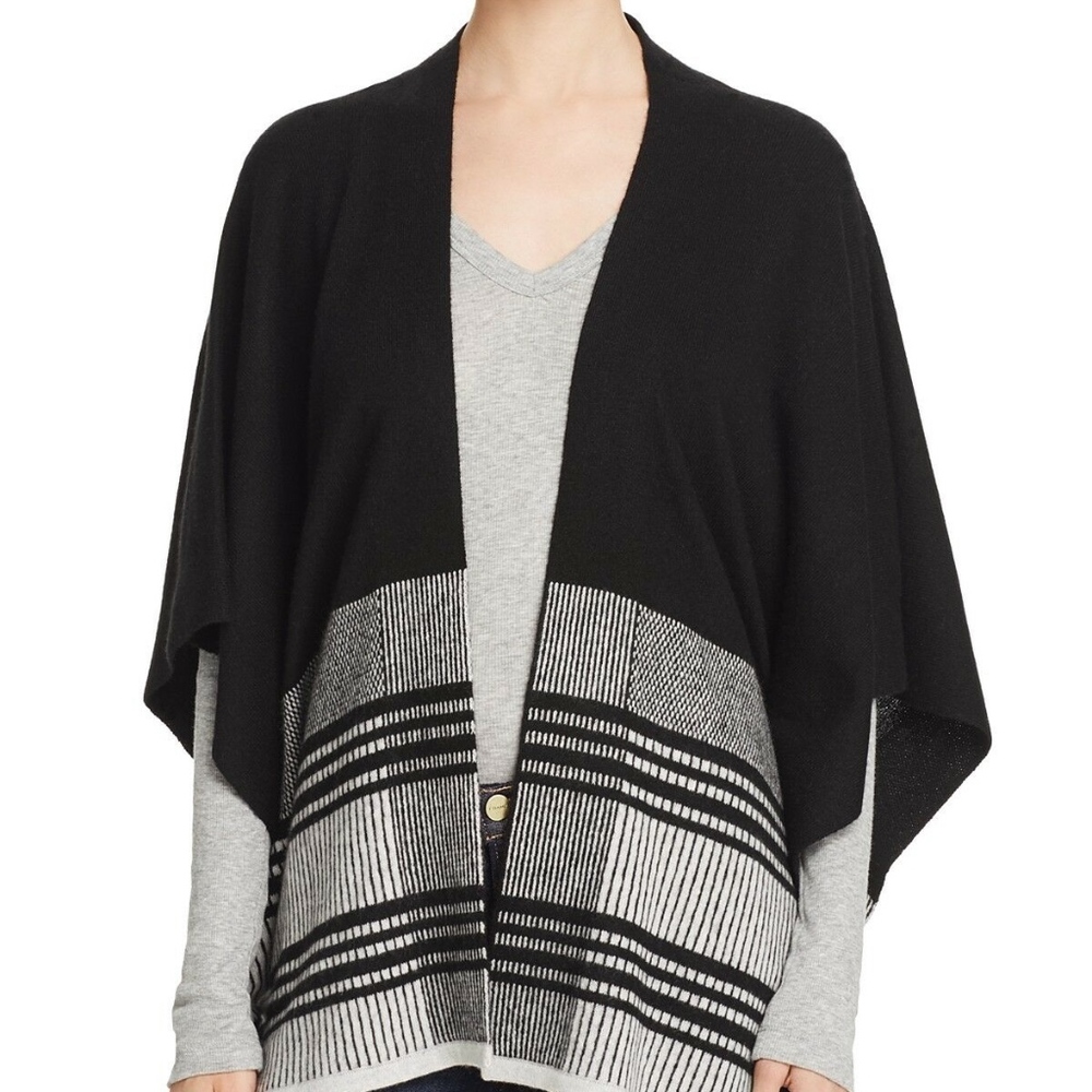 C by Bloomingdale’s Color-Block Cashmere Poncho